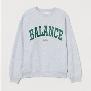 💚 H&M Balance Within Crewneck 💚